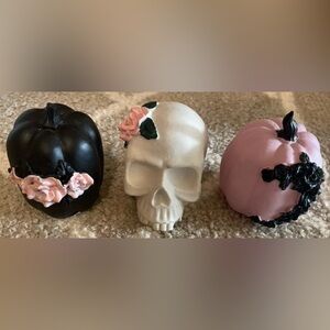 New Pink & Black Pastel Pumpkins Skull w Rose Floral Halloween Table Top Tiered
